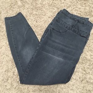 Plus size high waisted skinny jeans